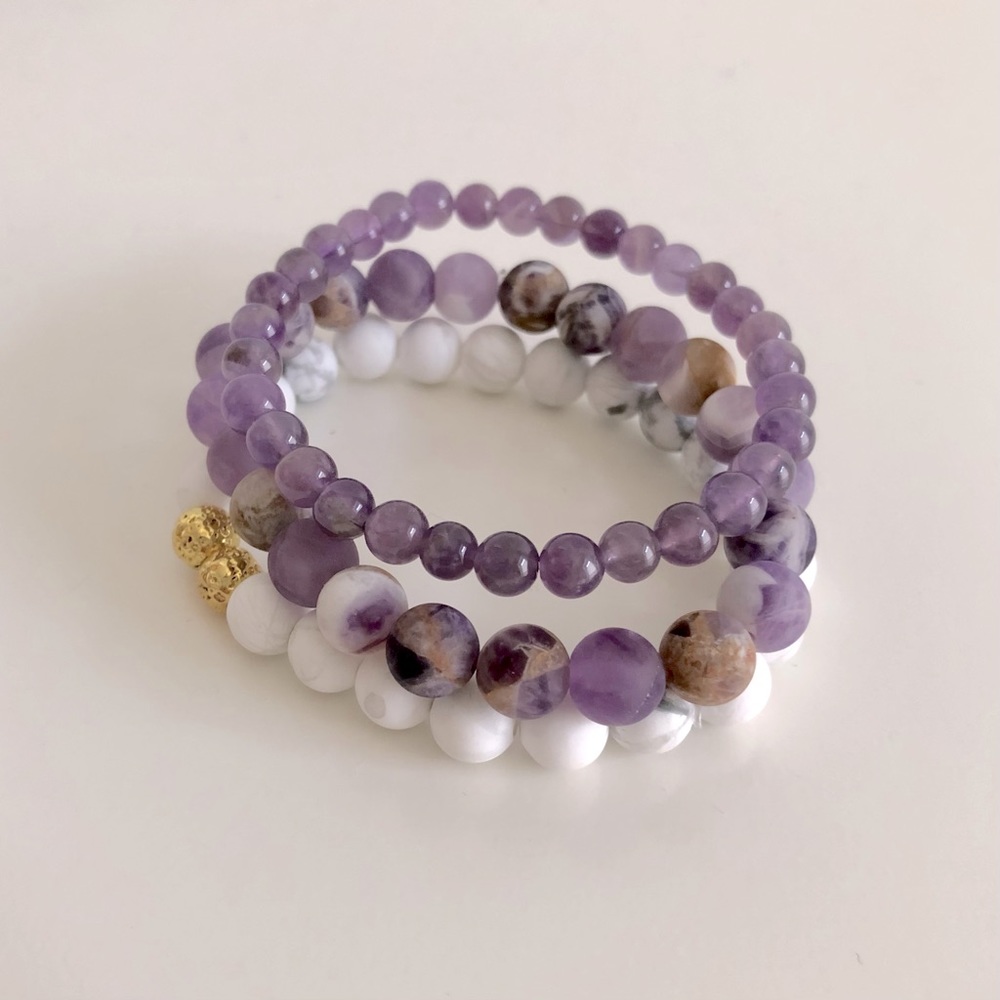 Amethyst and Howlite Bracelet Set
